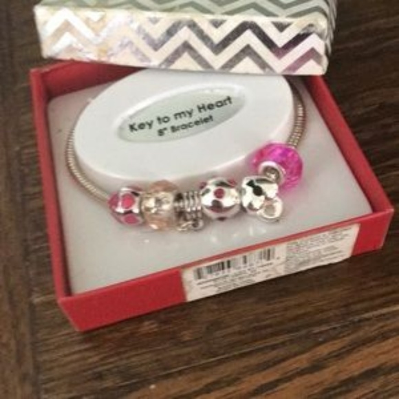 Aventura Jewelry 50 Shades of Pink Bracelet with 1 stretch bracelet - Picture 6 of 9